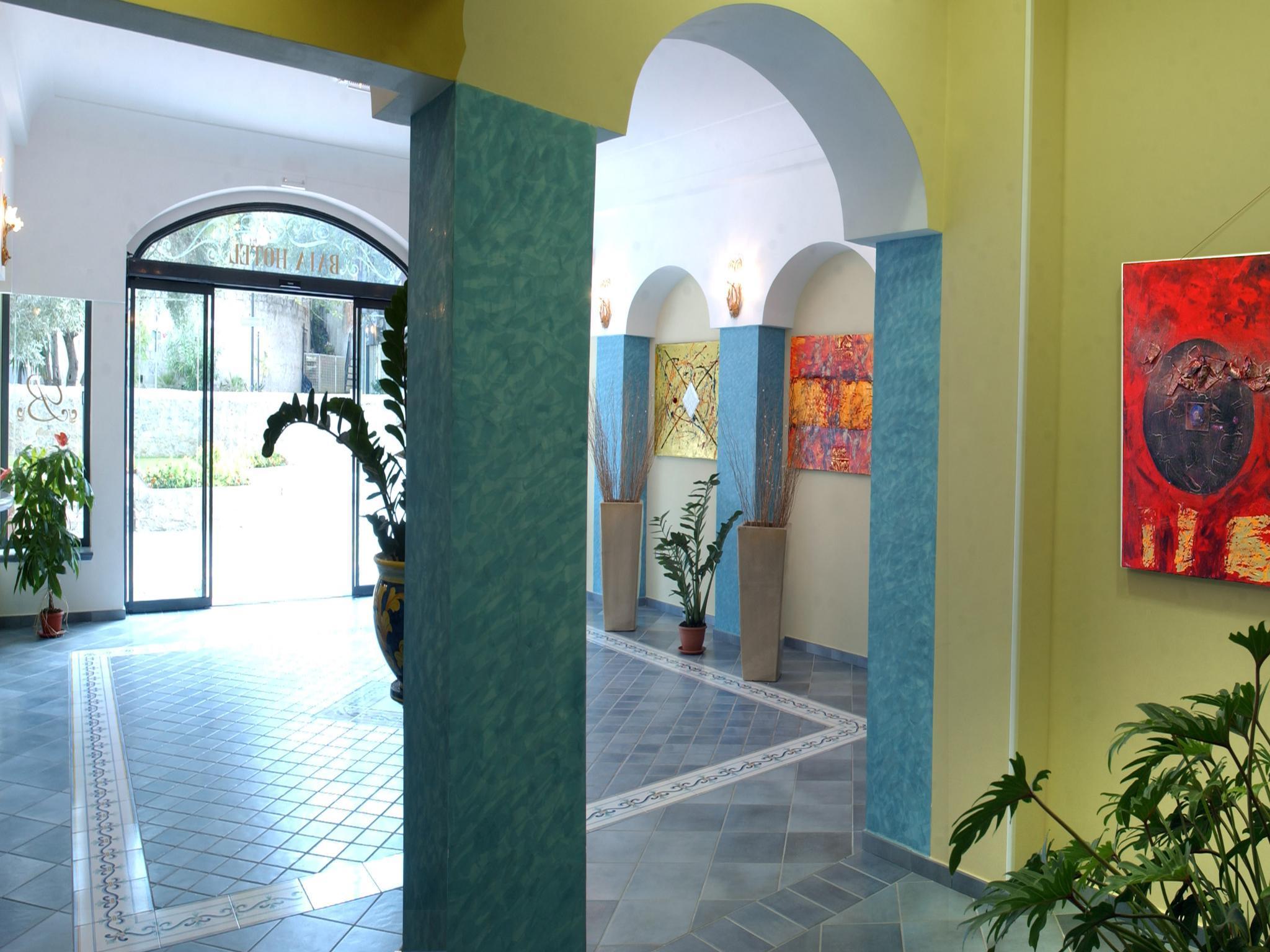 Hotel Baia パリヌロ エクステリア 写真