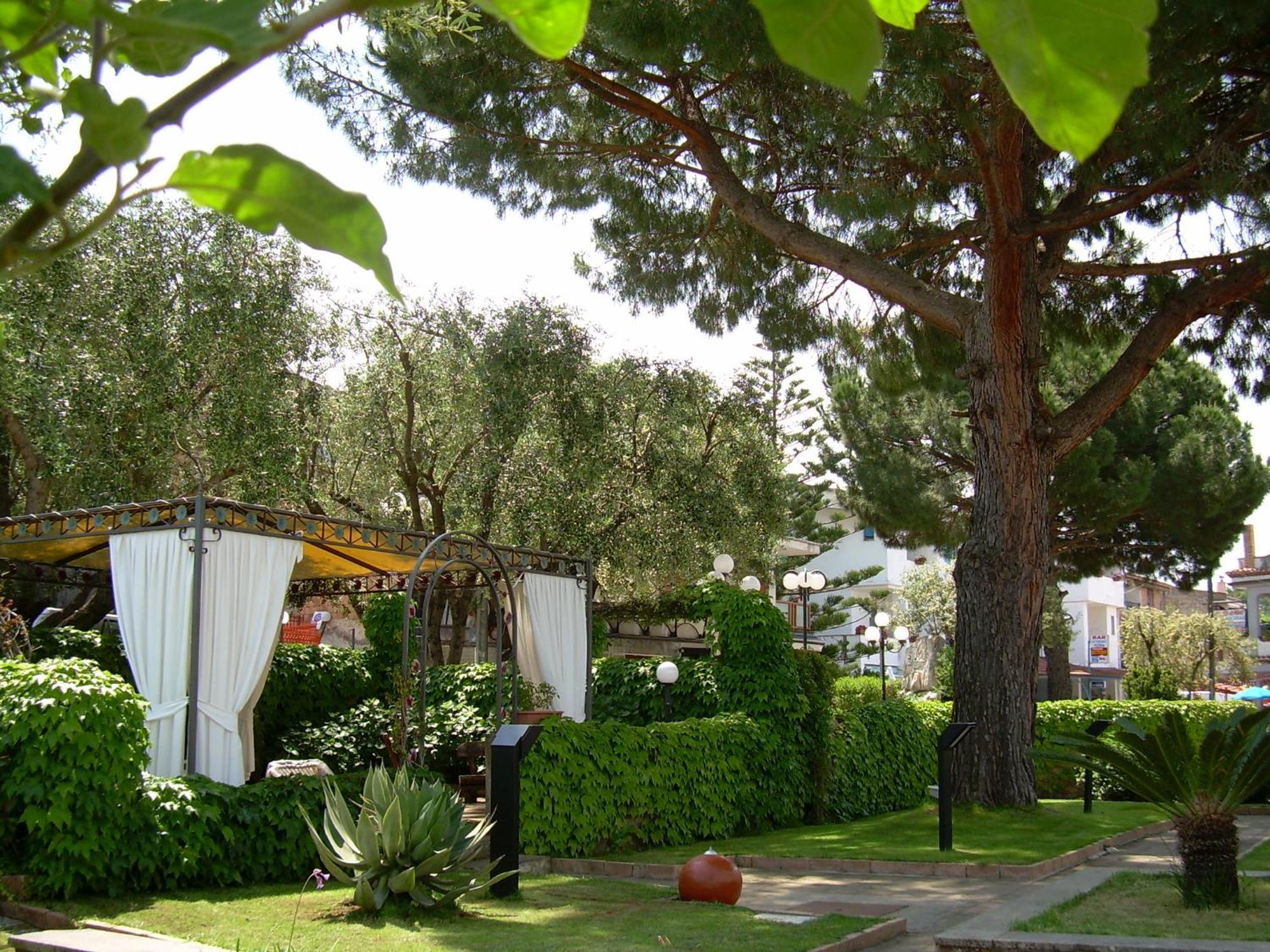 Hotel Baia パリヌロ 部屋 写真